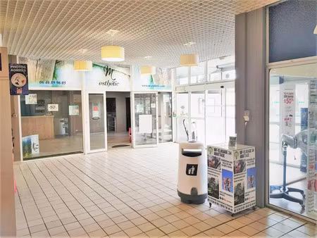 boutique intermarché lignan sur orb dans galerie marchande