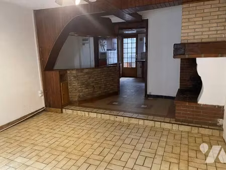 vente maison 7 pièces 85.56 m² à abbeville (80100)  95 430 €