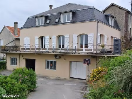 maison 9 pièces 200 m² chouilly