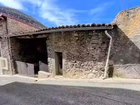 grange 300m² à aménager  potentiel superbe habitation de caractère