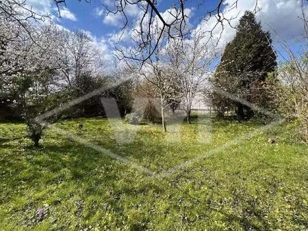 vente terrain 658 m² combs-la-ville (77380)