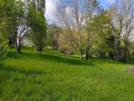 vente terrain à batir 1622 m² à crepy-en-valois (60800)  82 000 €