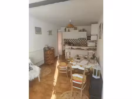 appartement dans ancienne maison.