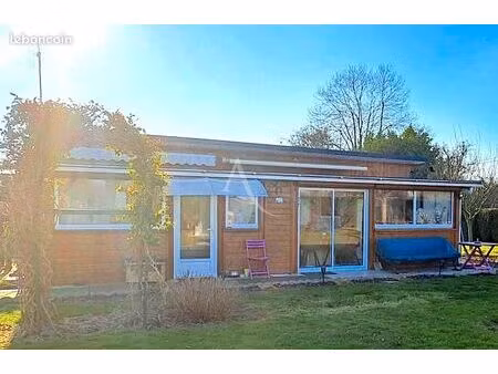 terrain 2 pièces 47 m²