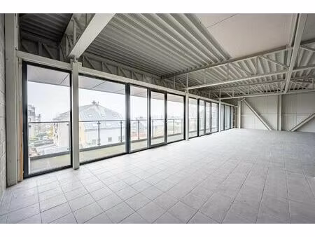 bureaux à louer à avenue de bouillon 121-127 libramont-chevigny (vaz59120)