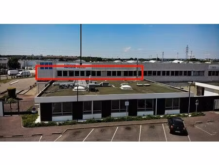 location bureau sotteville les rouen 696 m²