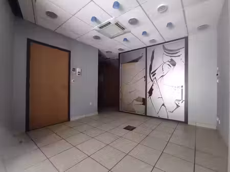 local commercial