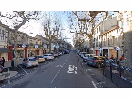 vente commerce 228 m² auch (32000)