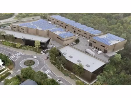 location entrepôt / local d'activités carquefou 9 766 m²