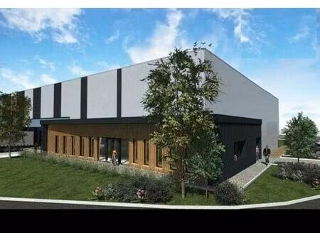 location entrepôt / local d'activités louverne 6 286 m²