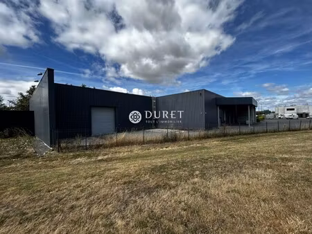 location local commercial