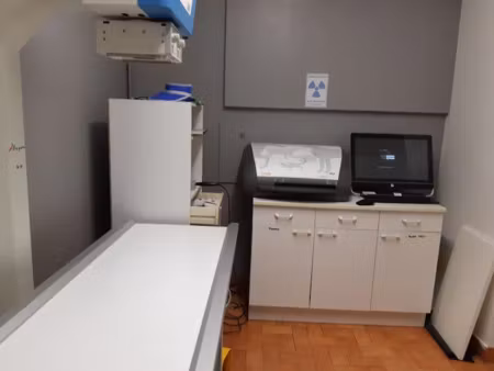 location locaux professionnels 136 m² à saint-alban (31140)  1 500 €