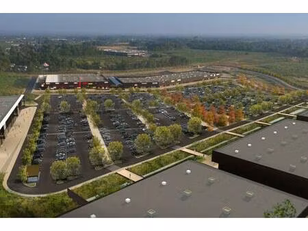 local commercial 650 m² environ - saint-andré-de-cubzac (33)