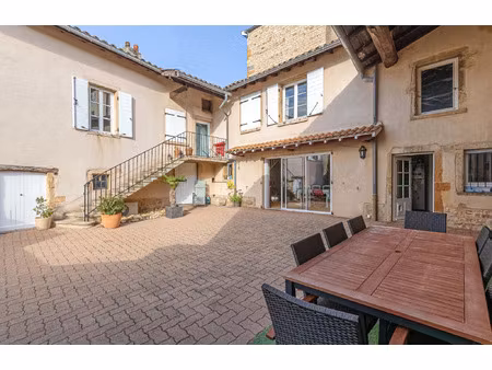 vente maison 6 pièces 170 m² pommiers (69480)