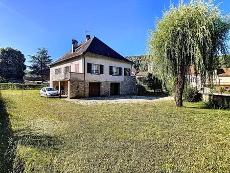 vente maison 5 pièces 185 m² saint-martin-labouval (46330)