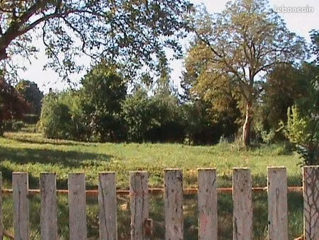 terrain divisible 3000 m2 viabilise clos & arbore