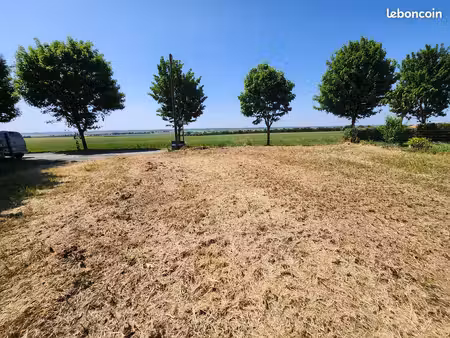 terrain 1717 m² saint-aubin-la-plaine