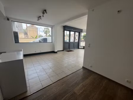 à louer entrepôt 150 m² – 640 € |la flèche