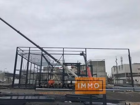 local d'activités de 1127m²