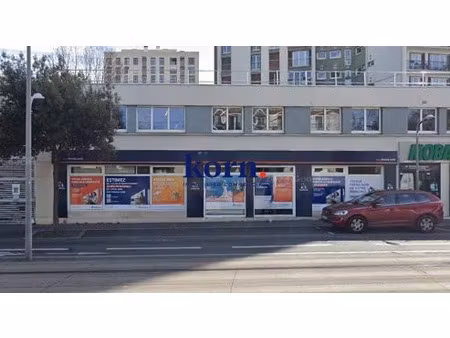 location locaux professionnels 166 m² à chatillon (92320)  4 750 €