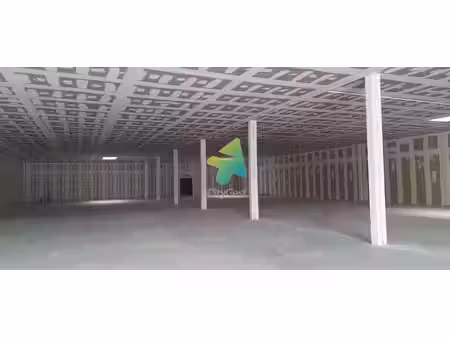 location locaux professionnels 0 pièces 1061 m² à montredon-des-corbières (11100)  3 483 €