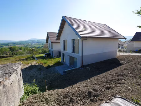 vente maison 5 pièces 121 m² mésigny (74330)