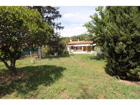 vente maison 3 pièces 73 m² pierrefeu-du-var (83390)