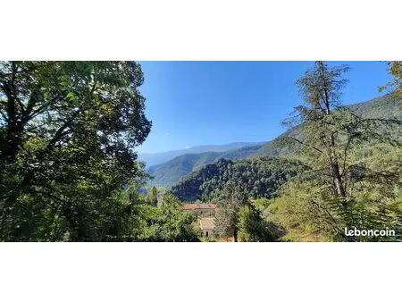 terrain constructible pour deux maisons idividuelles