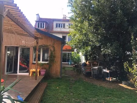 vannes - proche gare et hopital