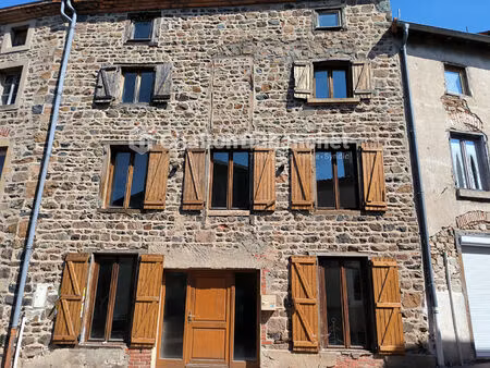 saint colombe sur gand  maison 76m²