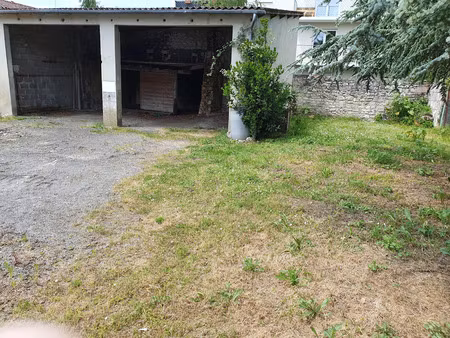 vente terrain saintes (17100)
