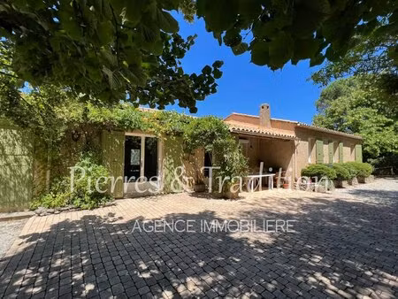 luberon  proche centre ville apt  maison 5 chambres avec jardin et piscine