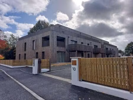 vente appartement 3 pièces à montaigu-vendée (85600) : à vendre 3 pièces / 69m² montaigu-v