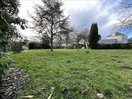 vente terrain 744 m² querrien (29310)