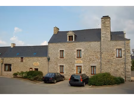 vente bureaux et commerces piscine à pluherlin (56220) : à vendre piscine / 377m² pluherli