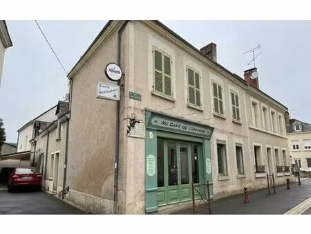 immeuble contres 272 m² t-2 à vendre  262 500 €