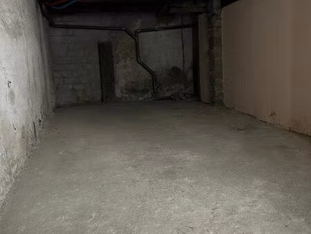 vente garage 46 m² nay (64800)