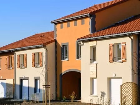 vente appartement 4 pièces 62.53 m² à gerzat (63360)  83 169 €