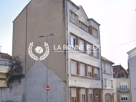 (03) a vendre immeuble loue meuble