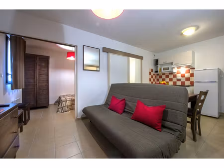 location t2 les eyzies de tayac