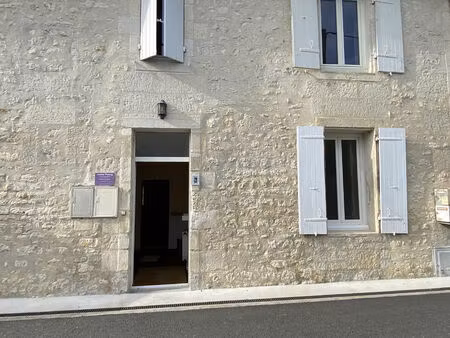 vente commerce 4 pièces 90 m² les gonds (17100)