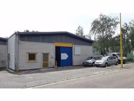 location entrepôt / local d'activités lillebonne 273 m²