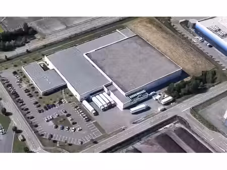 vente/location entrepôt / local d'activités montauban 8 529 m²