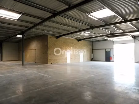 local d'activite a vendre