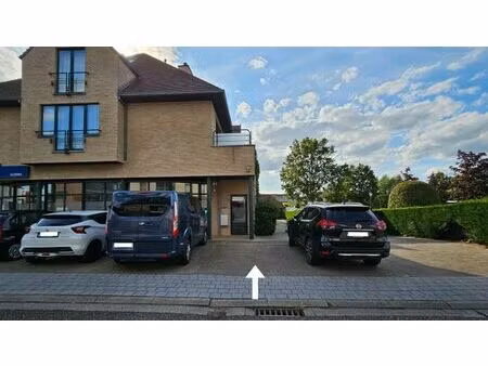 parkingplaats bovengronds in het centrum