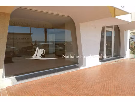 vente local commercial 77m2 canet-en-roussillon 66140 - 250000 € - surface privée