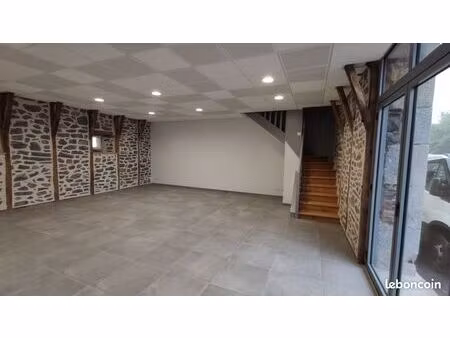 local commercial 73 m² laguiole