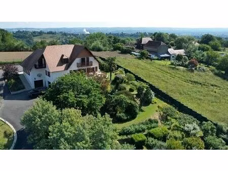 vente maison 9 pièces 250m2 lagor 64150 - 437000 € - surface privée