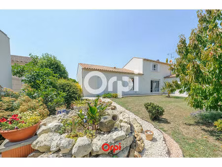 vente maison 6 pièces 159m2 salles-sur-mer (17220) - 538200 € - surface privée