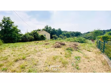 vente terrain 1000 m² à la tour-d'aigues (84240)  279 000 €